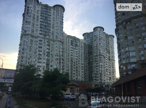 Продаж трикімнатної квартири в Києві на вул. Механізаторів 2 район Солом'янський фото 1 Продаж трикімнатної квартири в Києві на вул. Механізаторів 2 район Солом'янський фото 1