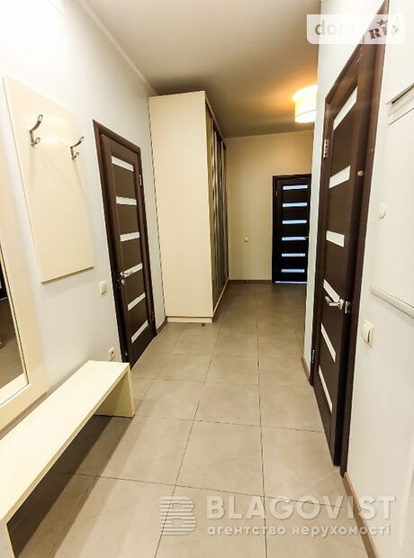 Продаж трикімнатної квартири в Києві на вул. Механізаторів 2 район Солом'янський фото 1 Продаж трикімнатної квартири в Києві на вул. Механізаторів 2 район Солом'янський фото 1