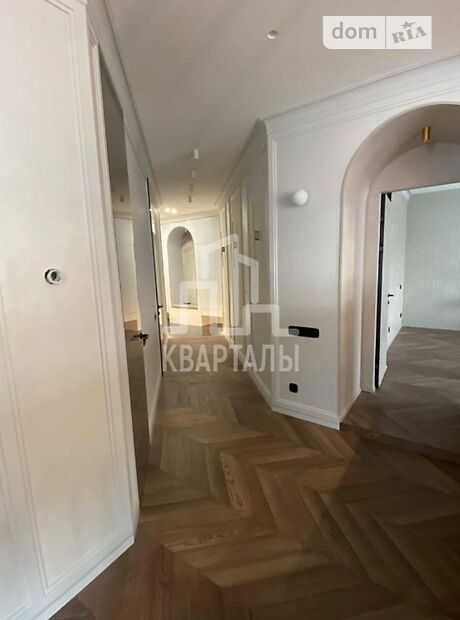Продаж трикімнатної квартири в Києві на вул. Механізаторів 2а район Солом'янський фото 1 Продаж трикімнатної квартири в Києві на вул. Механізаторів 2а район Солом'янський фото 1