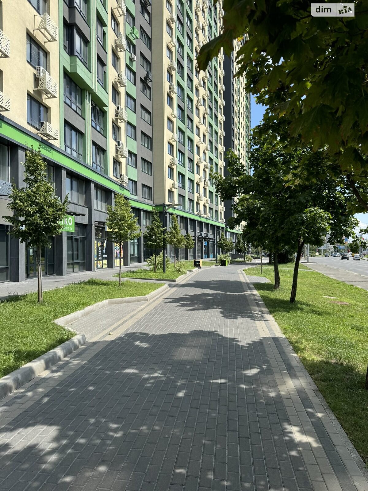 Продаж трикімнатної квартири в Києві, на вул. Михайла Максимовича 32А, район Солом'янський фото 1 Продаж трикімнатної квартири в Києві, на вул. Михайла Максимовича 32А, район Солом'янський фото 1