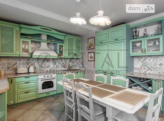 Продажа пятикомнатной квартиры в Киеве, на ул. Митрополита Василия Липковского 18, район Соломенский фото 1 Продажа пятикомнатной квартиры в Киеве, на ул. Митрополита Василия Липковского 18, район Соломенский фото 1
