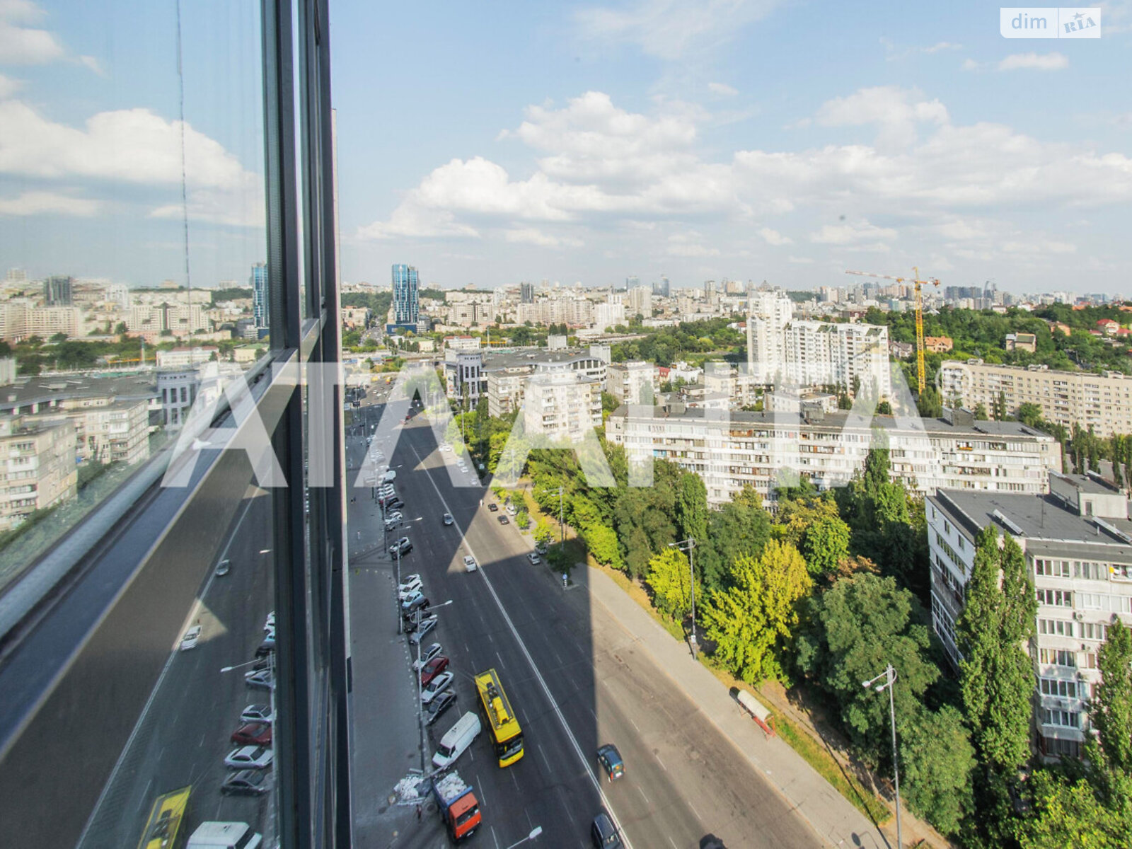 Продажа четырехкомнатной квартиры в Киеве, на ул. Митрополита Василия Липковского 16А, район Соломенский фото 1 Продажа четырехкомнатной квартиры в Киеве, на ул. Митрополита Василия Липковского 16А, район Соломенский фото 1