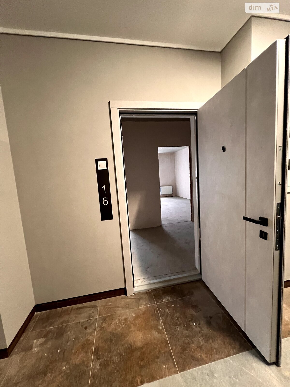 Продаж трикімнатної квартири в Києві, на вул. Мокра 8Б, район Солом'янський фото 1 Продаж трикімнатної квартири в Києві, на вул. Мокра 8Б, район Солом'янський фото 1