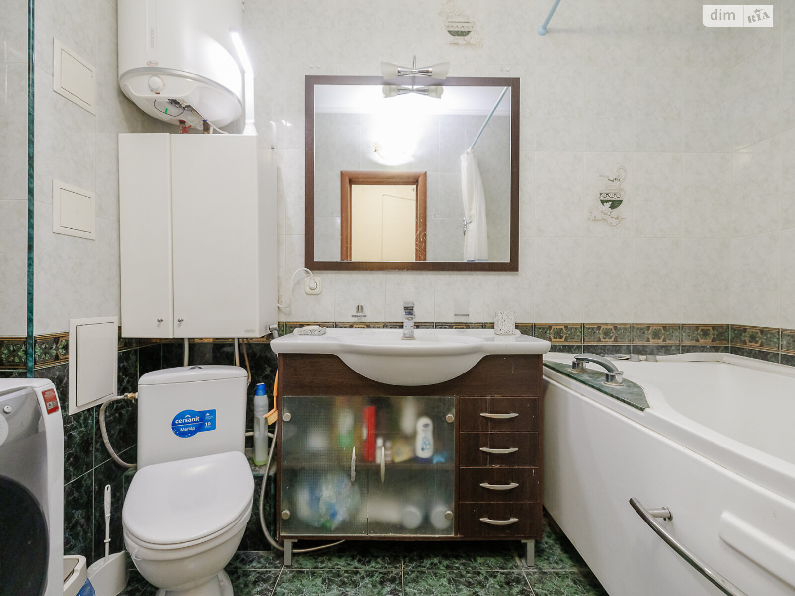 Продаж трикімнатної квартири в Києві, на вул. Миколи Голего 5, район Солом'янський фото 1 Продаж трикімнатної квартири в Києві, на вул. Миколи Голего 5, район Солом'янський фото 1
