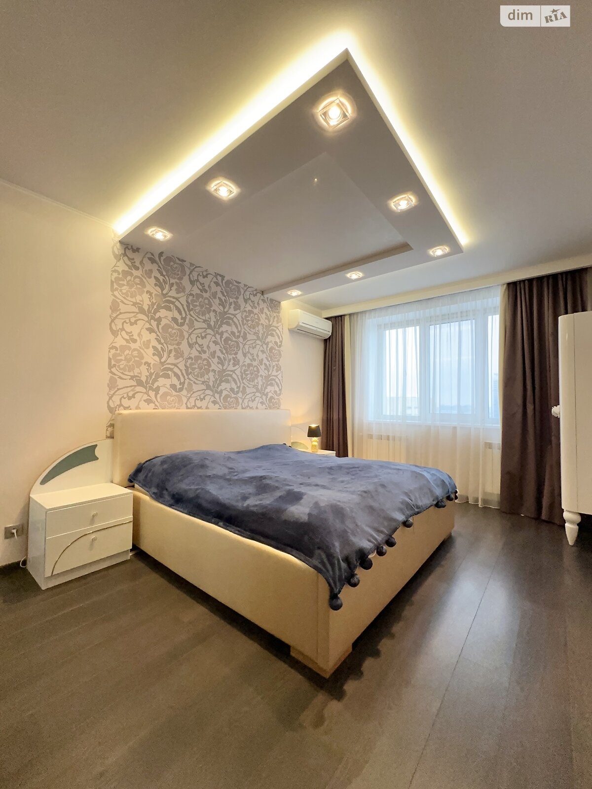 Продаж трикімнатної квартири в Києві, на вул. Освіти 3А, район Солом'янський фото 1 Продаж трикімнатної квартири в Києві, на вул. Освіти 3А, район Солом'янський фото 1