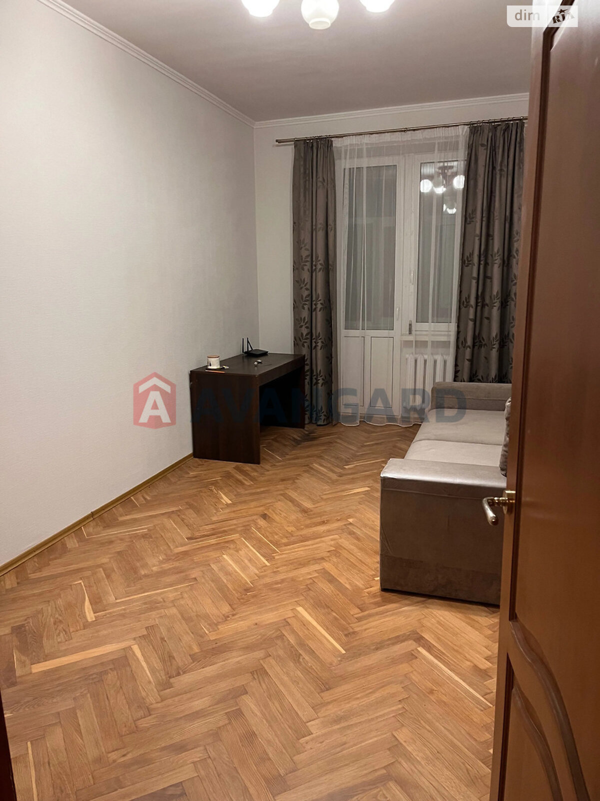 Продаж двокімнатної квартири в Києві, на вул. Лондонська 14, район Солом'янський фото 1 Продаж двокімнатної квартири в Києві, на вул. Лондонська 14, район Солом'янський фото 1