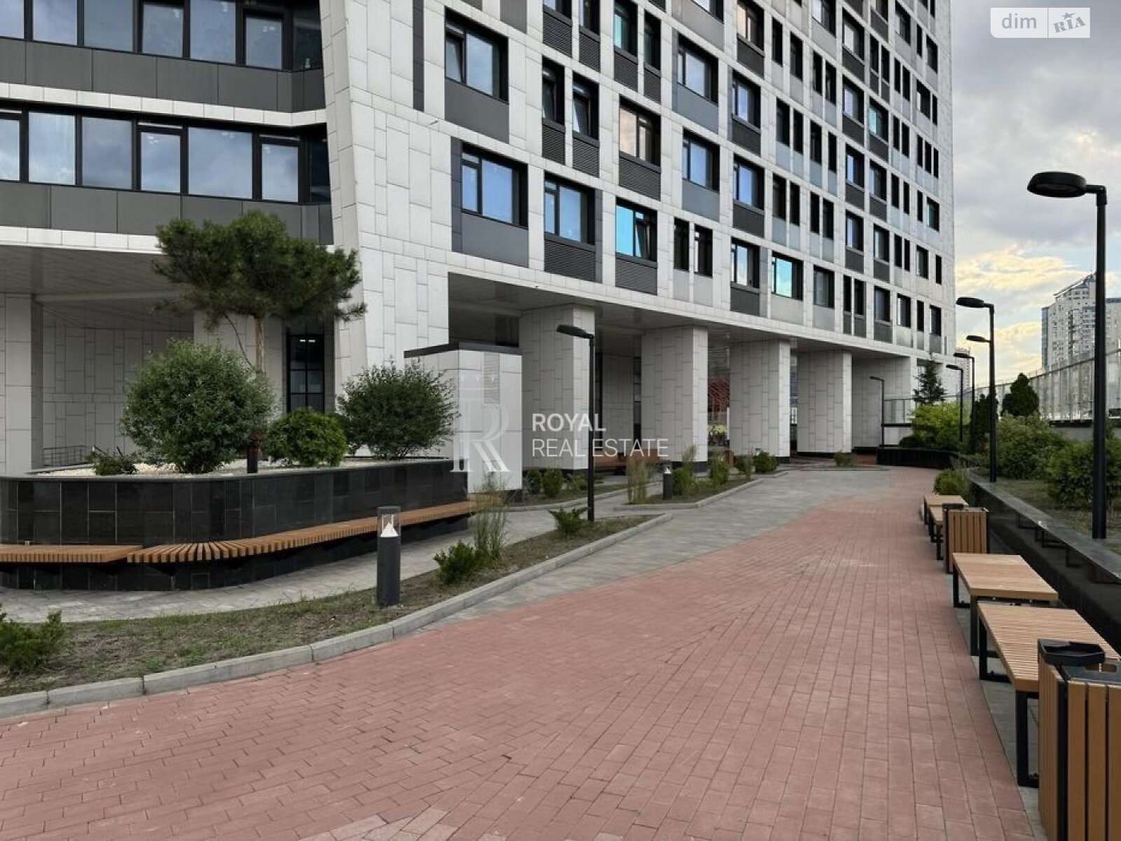 Продаж двокімнатної квартири в Києві, на просп. Берестейський 11, район Солом'янський фото 1 Продаж двокімнатної квартири в Києві, на просп. Берестейський 11, район Солом'янський фото 1
