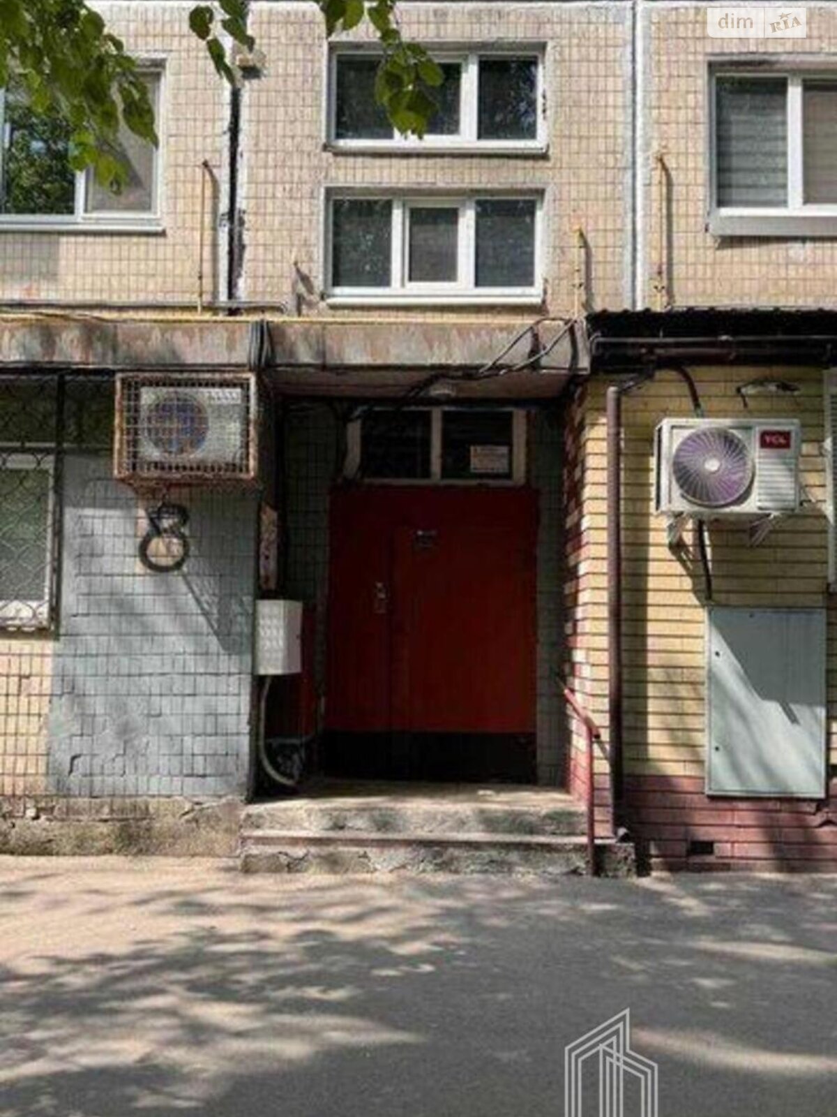 Продаж двокімнатної квартири в Києві, на вул. Романа Ратушного 41, район Солом'янський фото 1 Продаж двокімнатної квартири в Києві, на вул. Романа Ратушного 41, район Солом'янський фото 1
