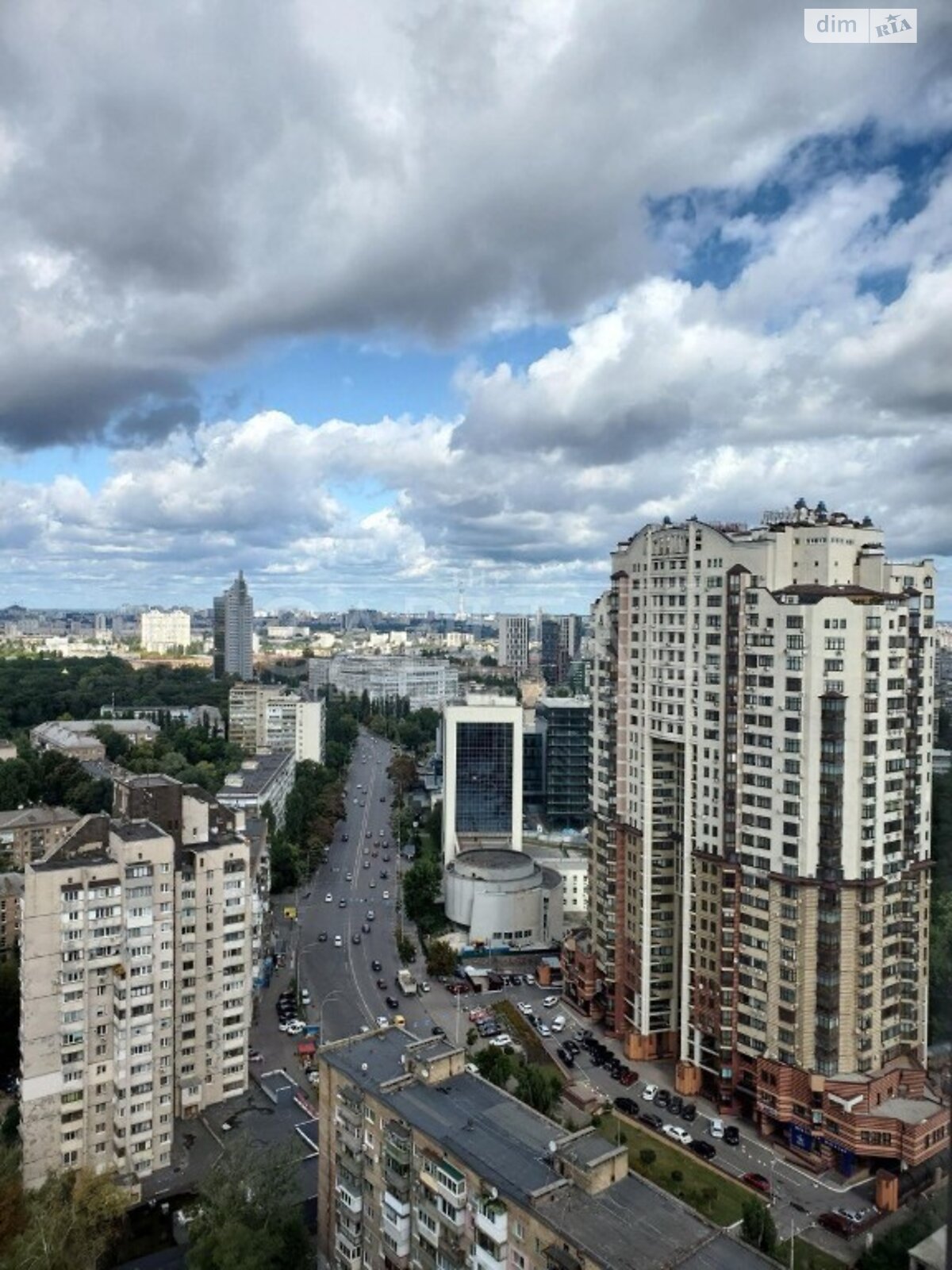 Продажа трехкомнатной квартиры в Киеве, на ул. Соломенская 20В, район Соломенский фото 1