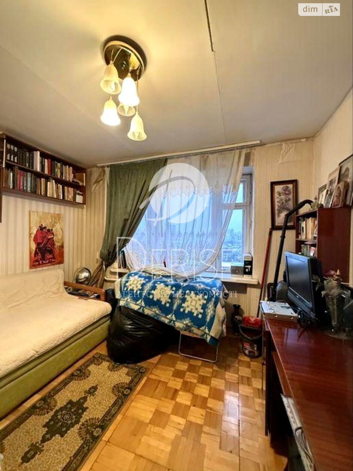 Продажа трехкомнатной квартиры в Киеве, на ул. Стадионная 13, район Соломенский фото 1