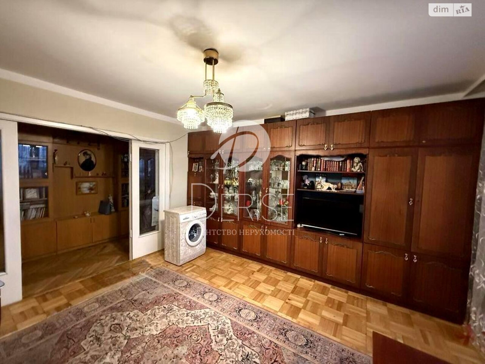 Продажа трехкомнатной квартиры в Киеве, на ул. Стадионная 13, район Соломенский фото 1