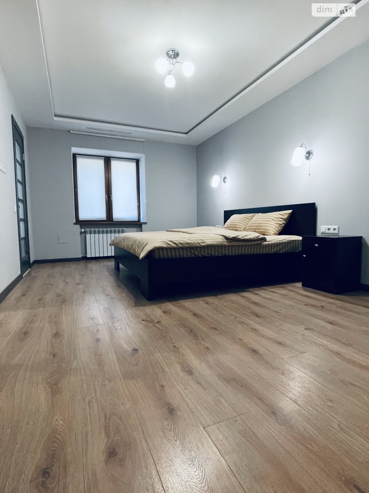 Продаж трикімнатної квартири в Києві, на вул. Тополева 4-8, район Солом'янський фото 1 Продаж трикімнатної квартири в Києві, на вул. Тополева 4-8, район Солом'янський фото 1