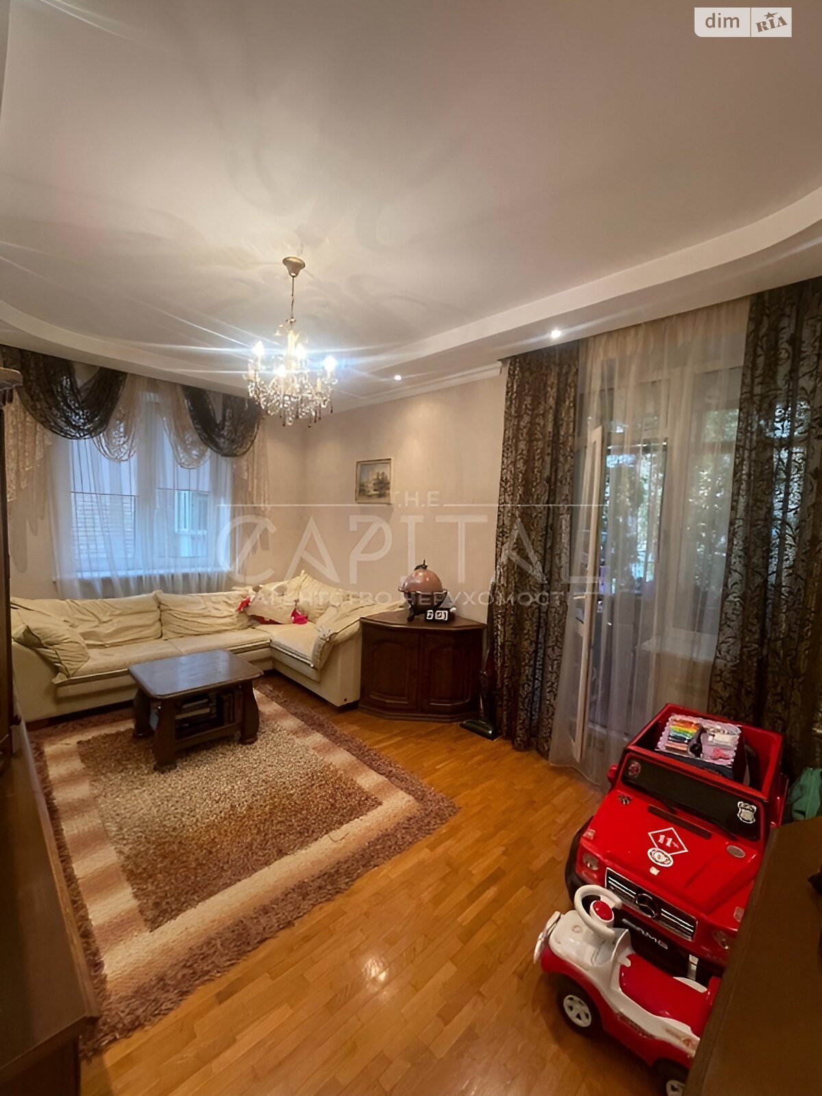 Продажа трехкомнатной квартиры в Киеве, на ул. Уманская 47, район Соломенский фото 1