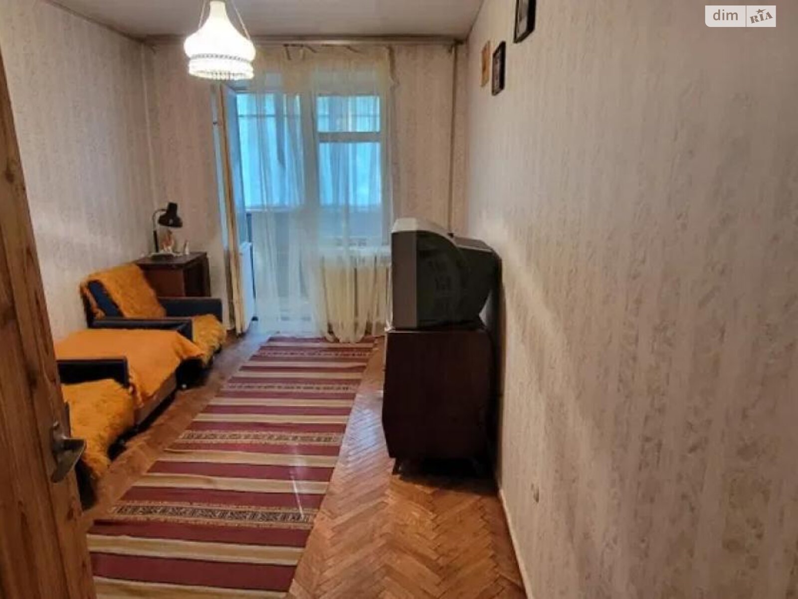Продажа трехкомнатной квартиры в Киеве, на ул. Ушинского 27, район Соломенский фото 1 Продажа трехкомнатной квартиры в Киеве, на ул. Ушинского 27, район Соломенский фото 1