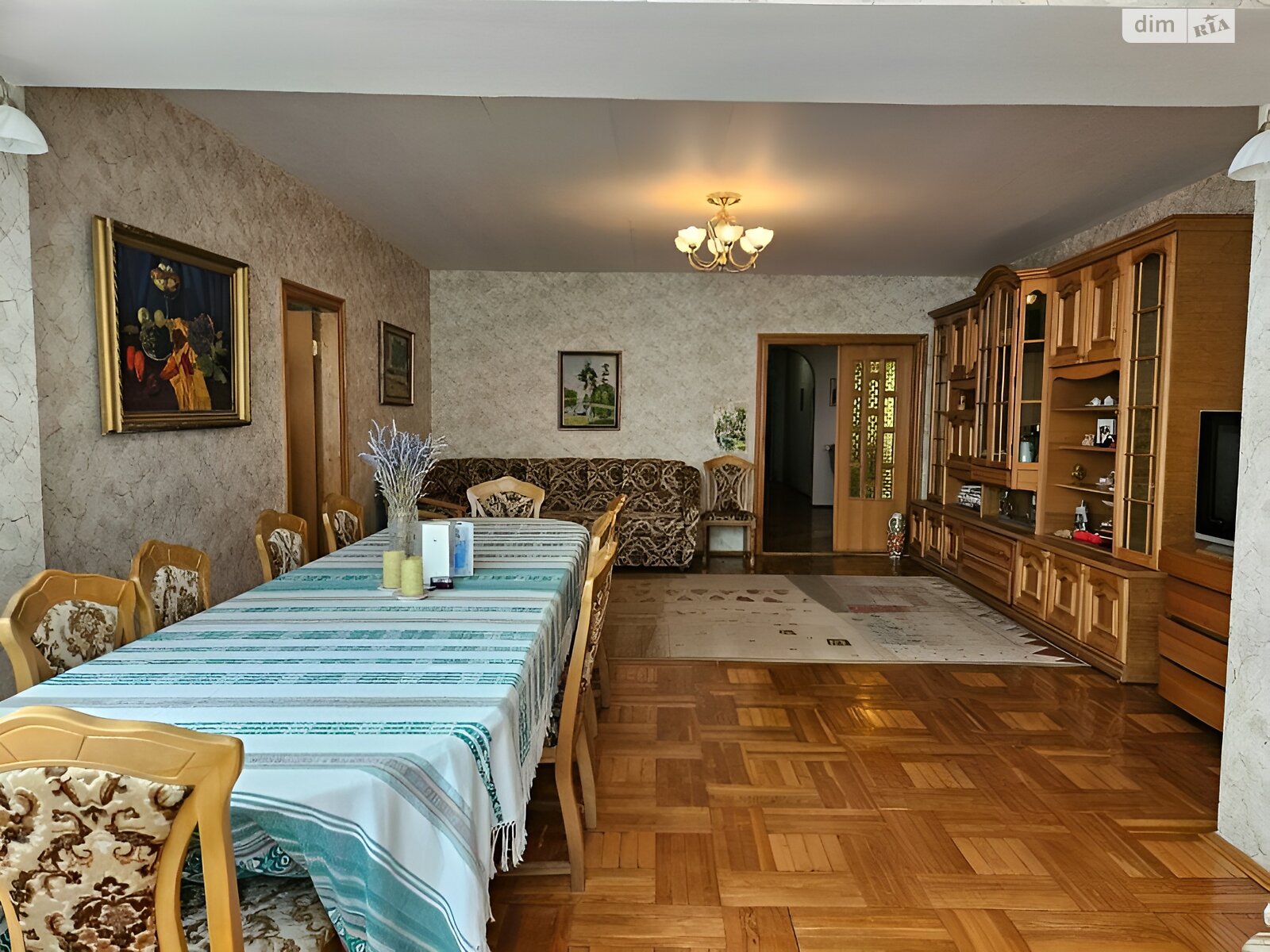Продаж трикімнатної квартири в Києві, на просп. Валерія Лобановського 11/13, район Солом'янський фото 1 Продаж трикімнатної квартири в Києві, на просп. Валерія Лобановського 11/13, район Солом'янський фото 1