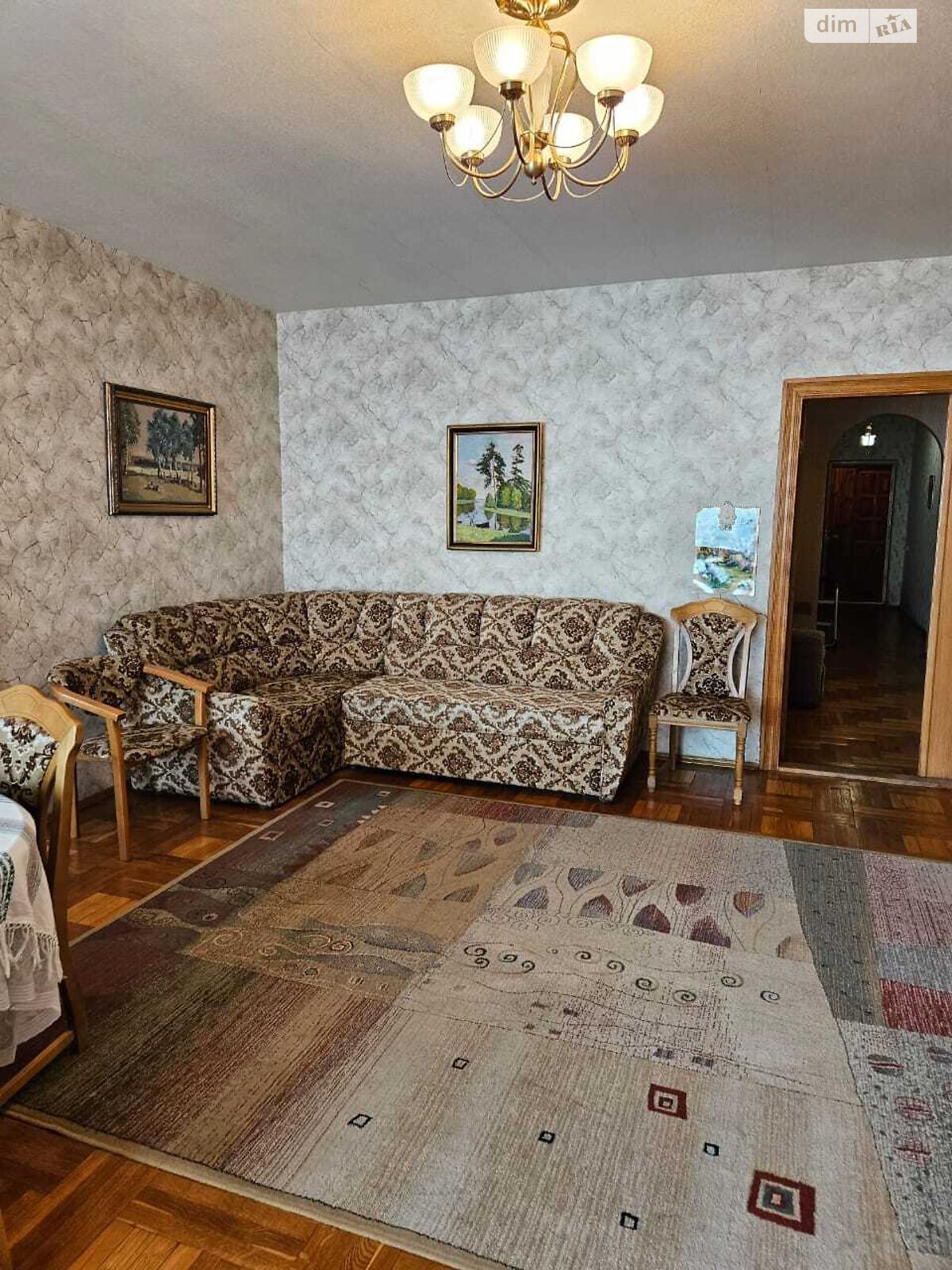 Продаж трикімнатної квартири в Києві, на просп. Валерія Лобановського 11/13, район Солом'янський фото 1 Продаж трикімнатної квартири в Києві, на просп. Валерія Лобановського 11/13, район Солом'янський фото 1
