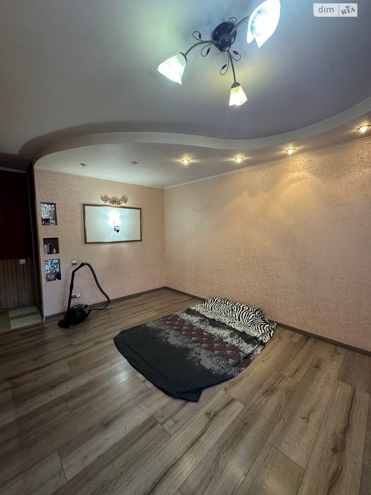 Продаж трикімнатної квартири в Києві, на бул. Вацлава Гавела 57/38, район Солом'янський фото 1 Продаж трикімнатної квартири в Києві, на бул. Вацлава Гавела 57/38, район Солом'янський фото 1