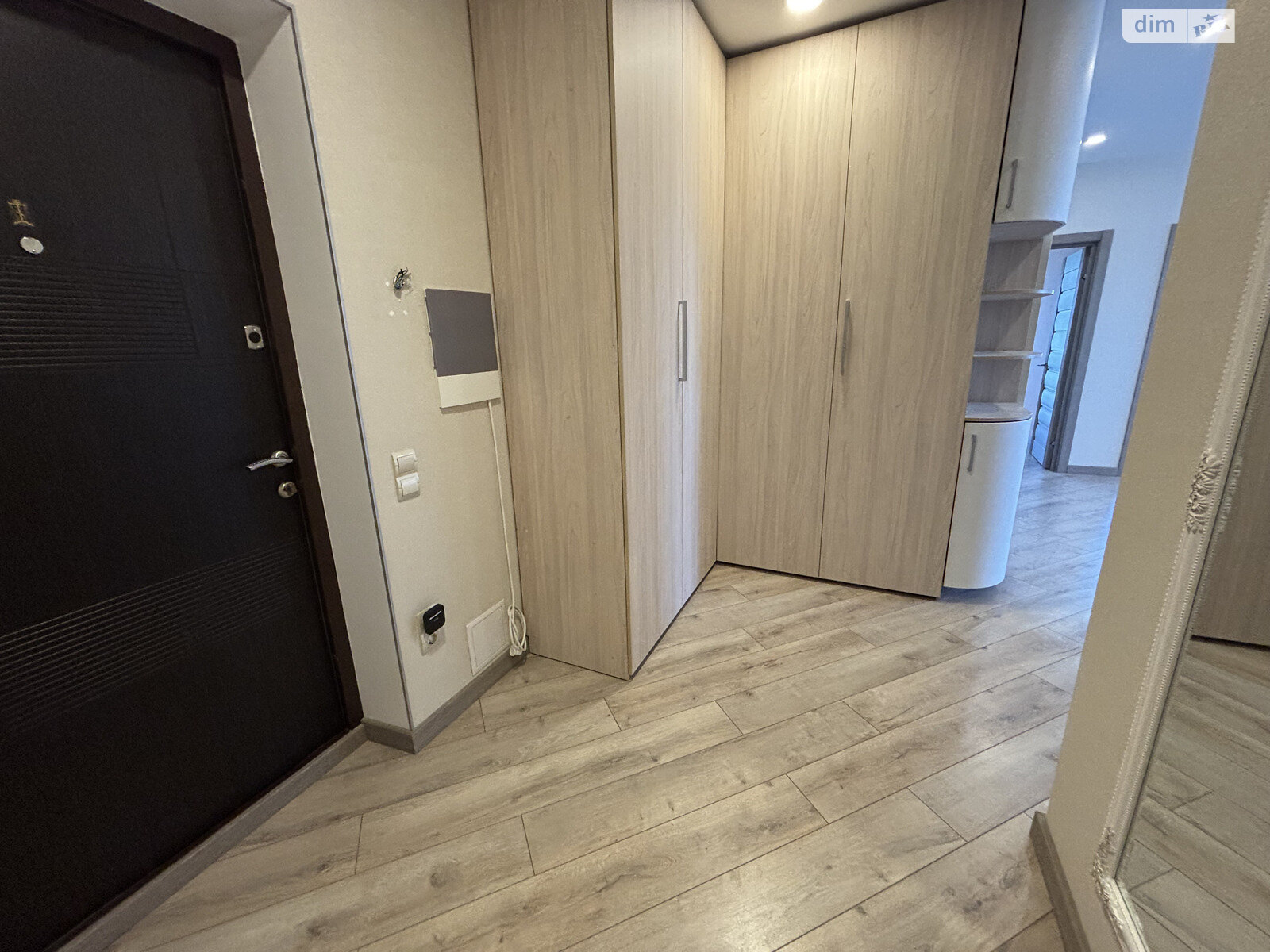 Продажа трехкомнатной квартиры в Киеве, на ул. Виталия Скакуна 25, район Соломенский фото 1 Продажа трехкомнатной квартиры в Киеве, на ул. Виталия Скакуна 25, район Соломенский фото 1