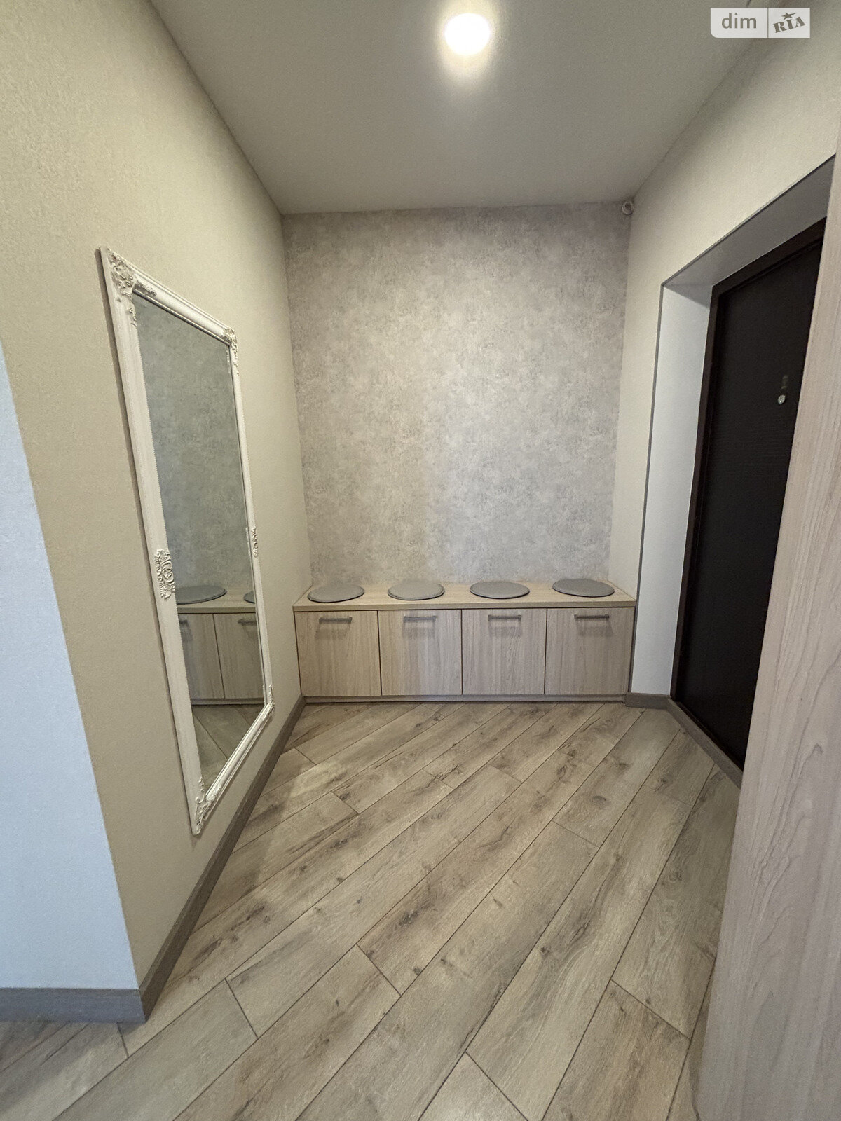 Продажа трехкомнатной квартиры в Киеве, на ул. Виталия Скакуна 25, район Соломенский фото 1 Продажа трехкомнатной квартиры в Киеве, на ул. Виталия Скакуна 25, район Соломенский фото 1