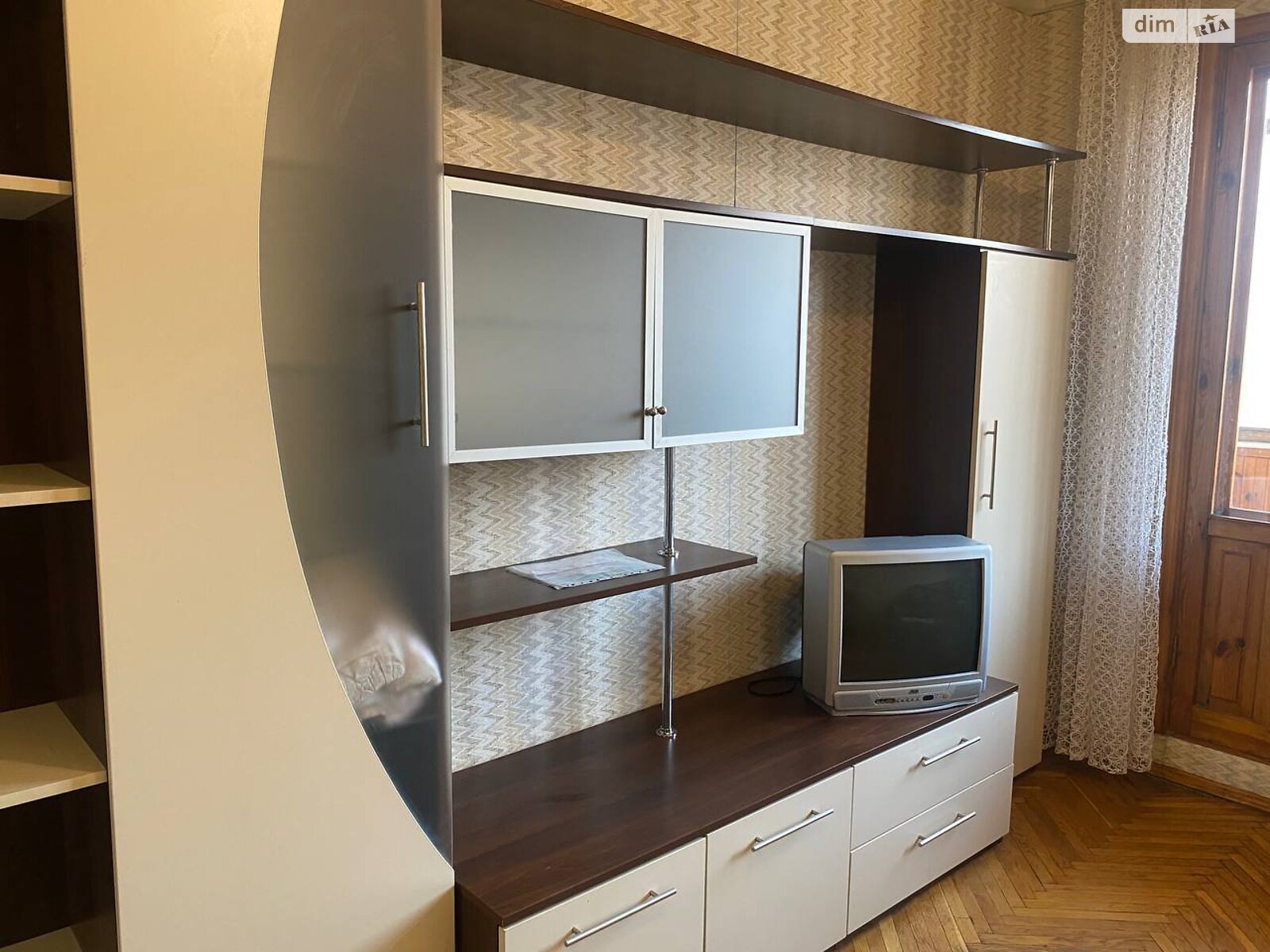 Продажа однокомнатной квартиры в Киеве, на ул. Волынская 8, район Соломенский фото 1 Продажа однокомнатной квартиры в Киеве, на ул. Волынская 8, район Соломенский фото 1
