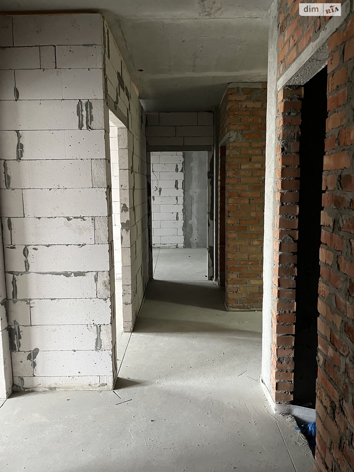 Продаж п`ятикімнатної квартири в Києві, на просп. Повітряних Сил 56, район Солом'янський фото 1 Продаж п`ятикімнатної квартири в Києві, на просп. Повітряних Сил 56, район Солом'янський фото 1