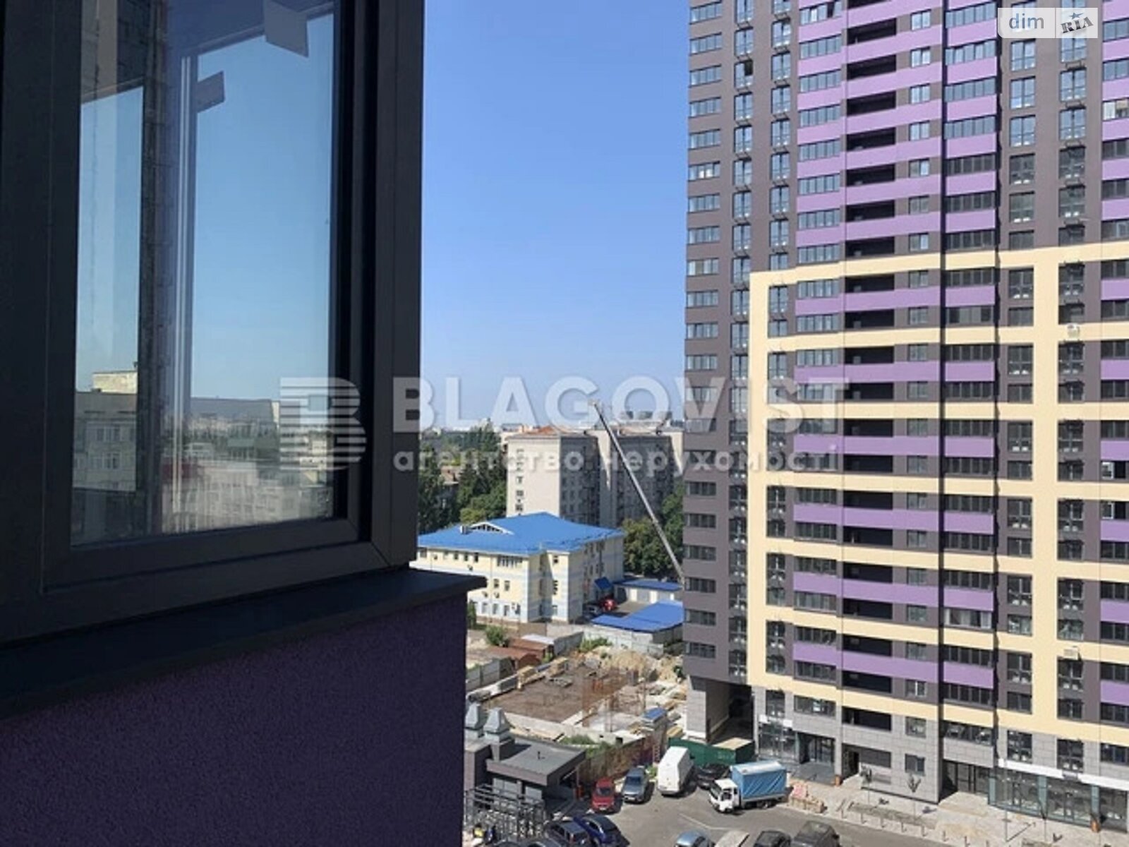 Продаж двокімнатної квартири в Києві, на просп. Повітряних Сил 56Б, район Солом'янський фото 1 Продаж двокімнатної квартири в Києві, на просп. Повітряних Сил 56Б, район Солом'янський фото 1