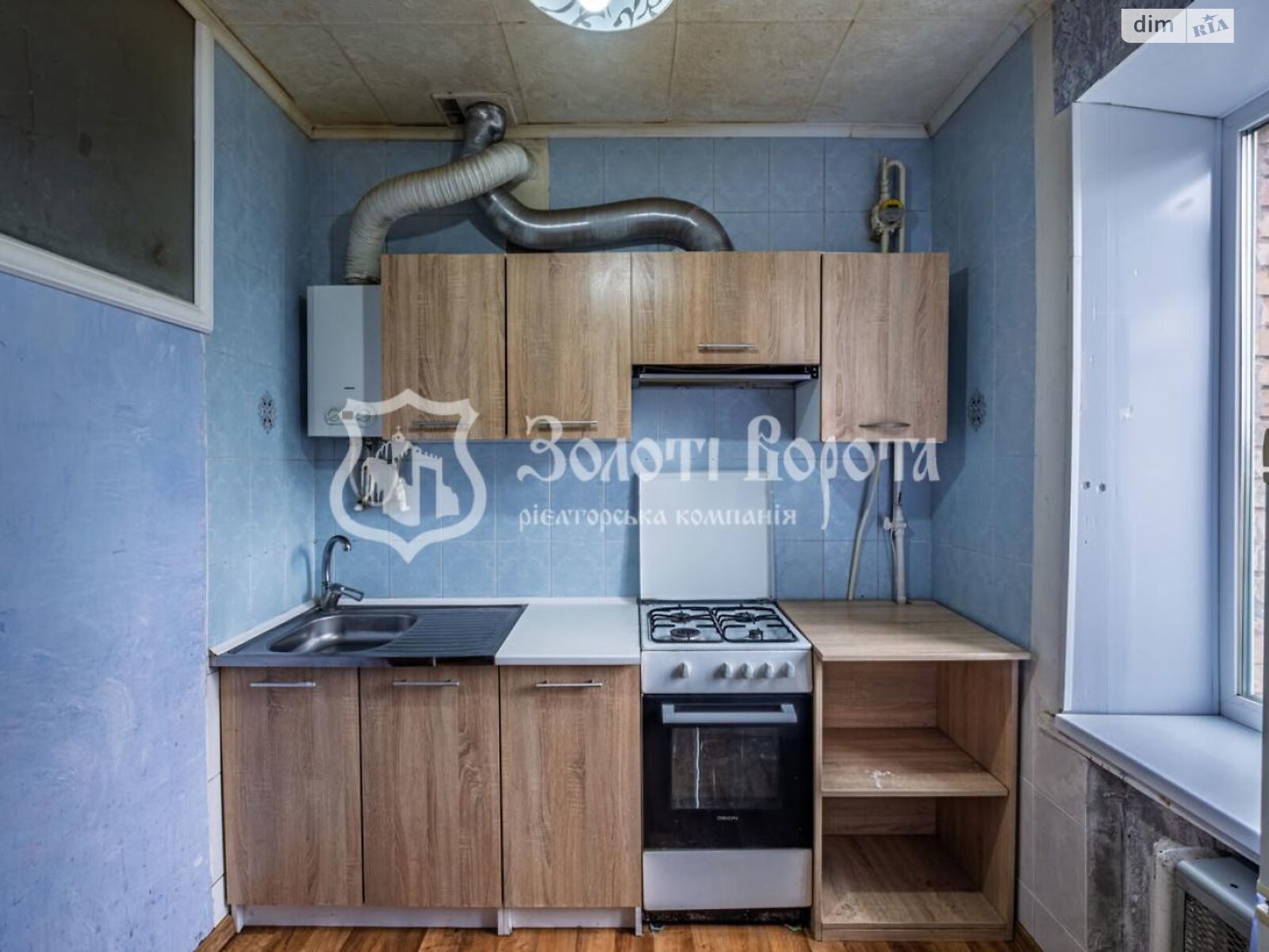 Продажа трехкомнатной квартиры в Киеве, на просп. Воздушных Сил 10, район Соломенский фото 1