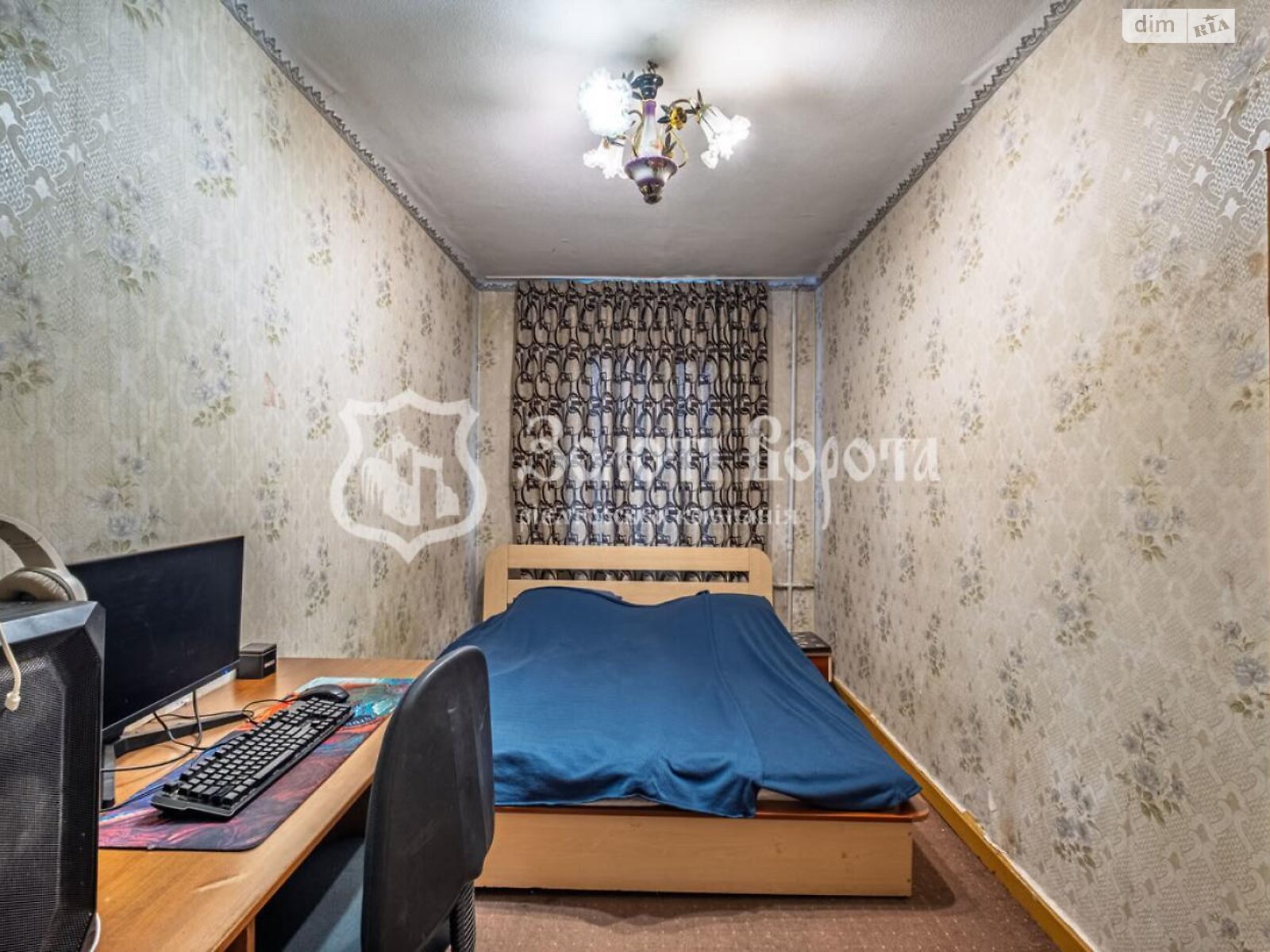 Продажа трехкомнатной квартиры в Киеве, на просп. Воздушных Сил 10, район Соломенский фото 1