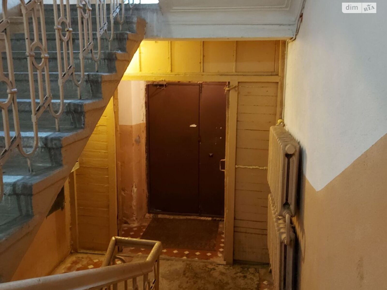 Продажа двухкомнатной квартиры в Киеве, на ул. Вузовская 4, район Соломенский фото 1 Продажа двухкомнатной квартиры в Киеве, на ул. Вузовская 4, район Соломенский фото 1
