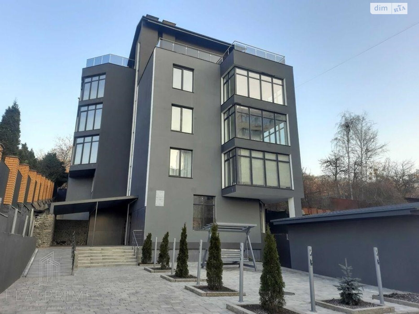 Продажа двухкомнатной квартиры в Киеве, на ул. Яр Кучмин 4, район Соломенский фото 1