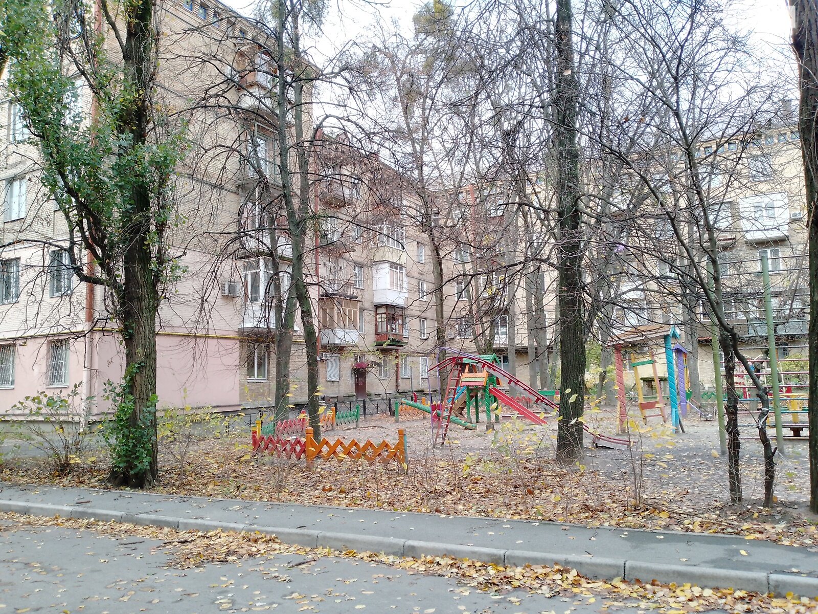 Продажа двухкомнатной квартиры в Киеве, на вулиця Світличного, район Соломенский фото 1