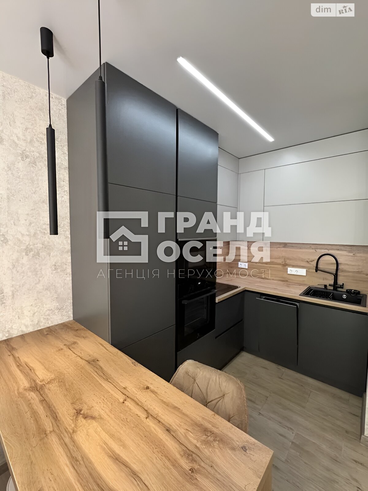 Продаж однокімнатної квартири в Києві, на просп. Любомира Гузара 9Б, район Солом'янський фото 1 Продаж однокімнатної квартири в Києві, на просп. Любомира Гузара 9Б, район Солом'янський фото 1