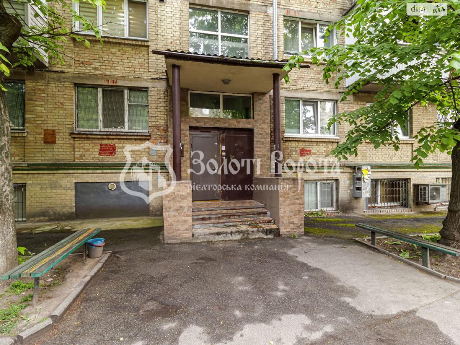 Продаж двокімнатної квартири в Києві, на вул. Олекси Тихого 89А, район Солом'янський фото 1 Продаж двокімнатної квартири в Києві, на вул. Олекси Тихого 89А, район Солом'янський фото 1