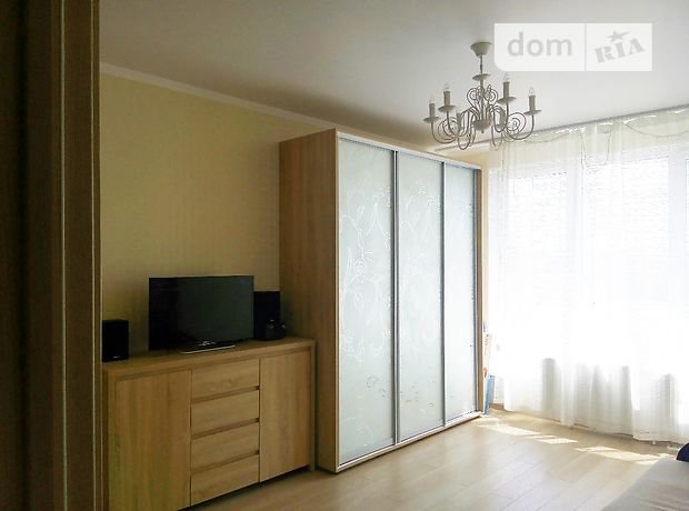 Продажа квартиры, 1 ком., Киев, р‑н. Соломенский, ст.м. Вокзальная, прВЛобановского, дом 15/7 Продажа квартиры, 1 ком., Киев, р‑н. Соломенский, ст.м. Вокзальная, прВЛобановского, дом 15/7