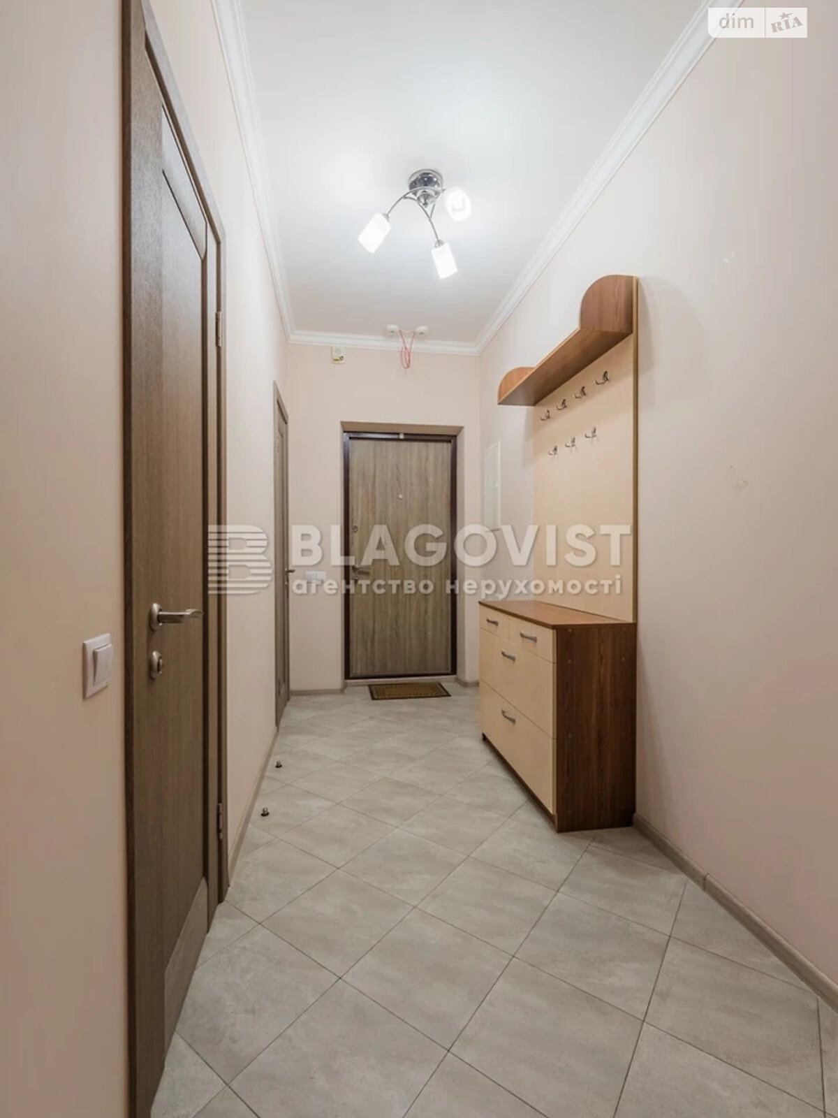Продажа двухкомнатной квартиры в Киеве, на ул. Богдановская 7А, район Соломянка фото 1 Продажа двухкомнатной квартиры в Киеве, на ул. Богдановская 7А, район Соломянка фото 1