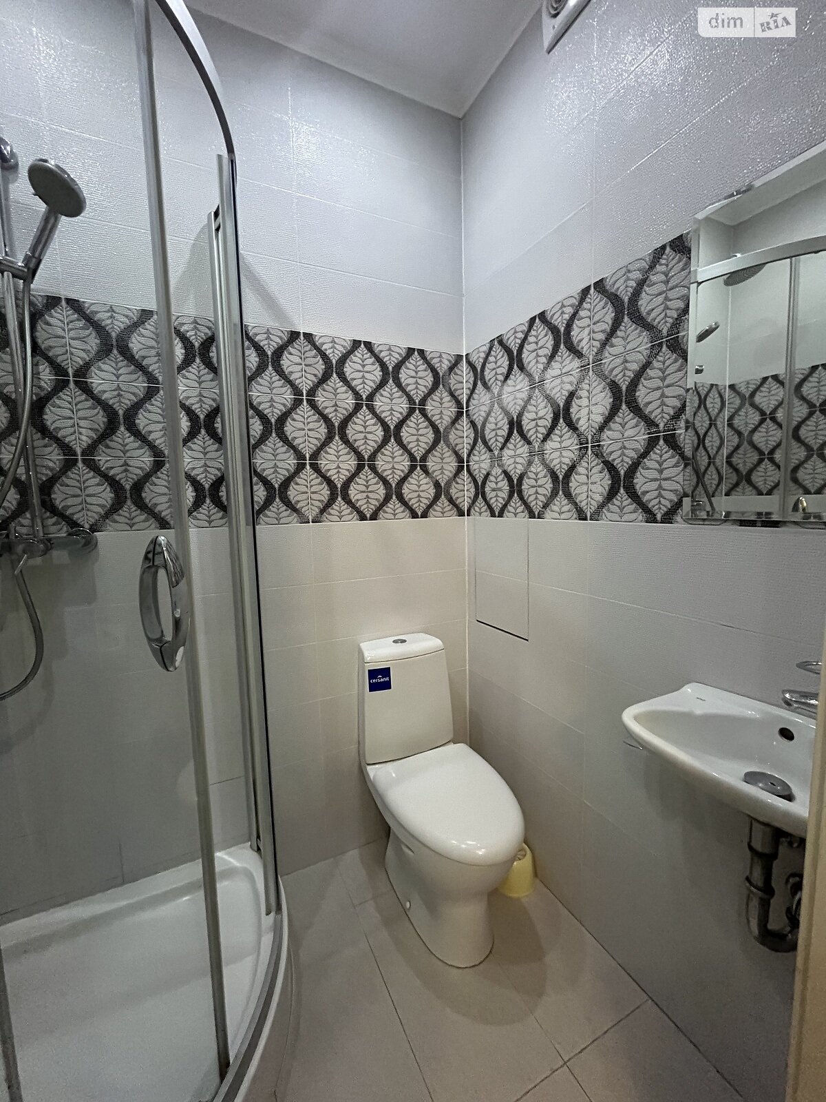 Продаж двокімнатної квартири в Києві, на вул. Богданівська 7А, район Солом'янка фото 1 Продаж двокімнатної квартири в Києві, на вул. Богданівська 7А, район Солом'янка фото 1