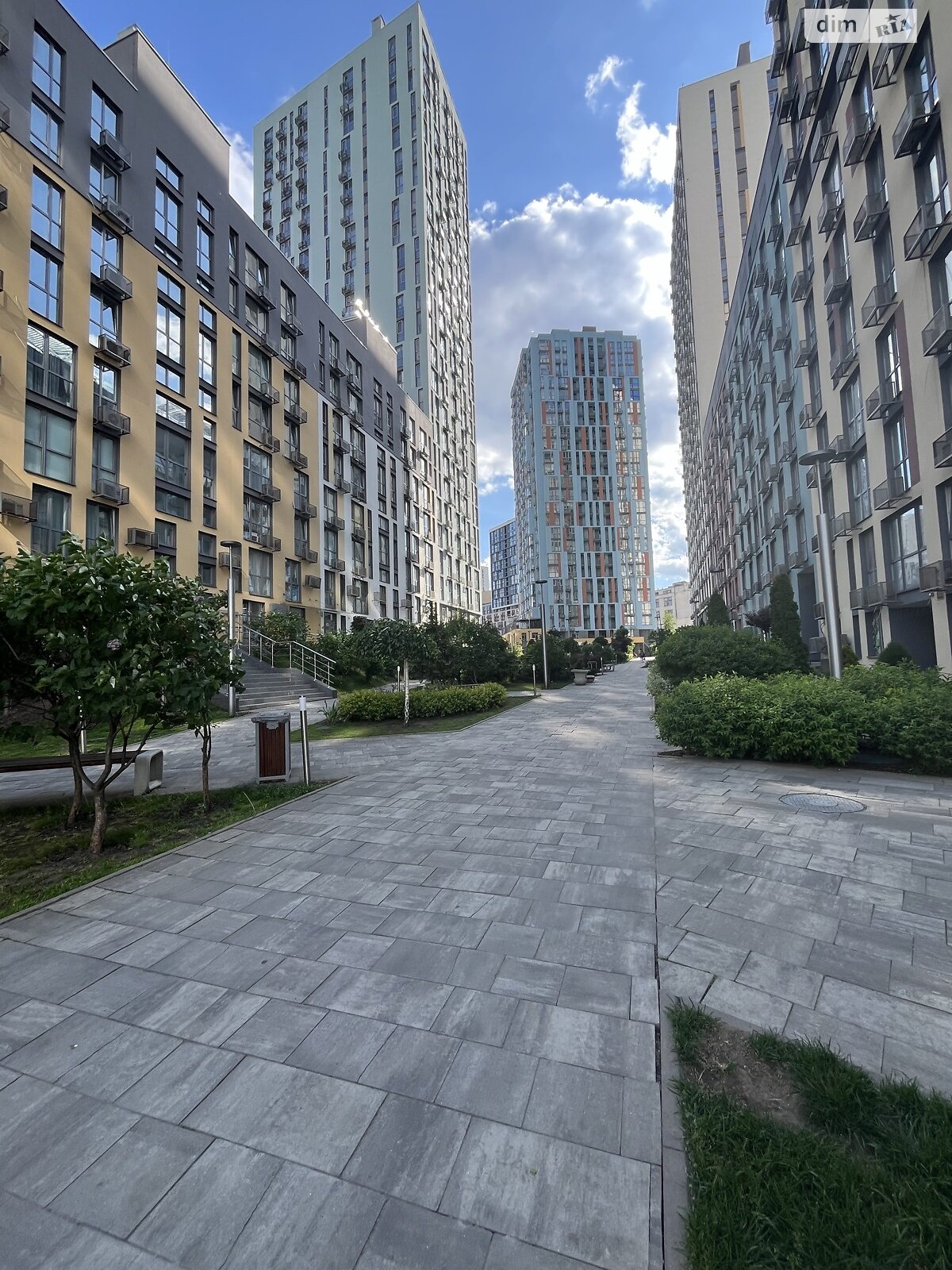 Продаж двокімнатної квартири в Києві, на вул. Богданівська 7А, район Солом'янка фото 1 Продаж двокімнатної квартири в Києві, на вул. Богданівська 7А, район Солом'янка фото 1