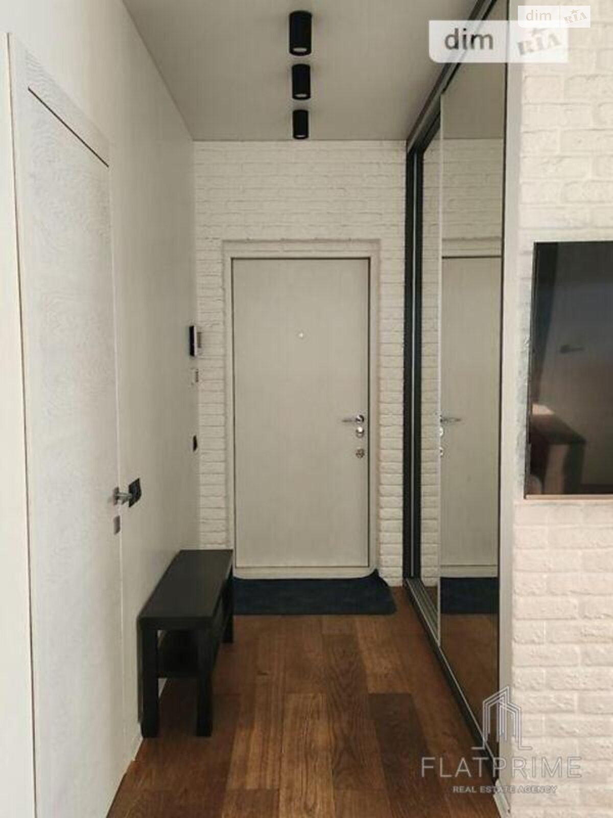 Продаж однокімнатної квартири в Києві, на вул. Богданівська 7Б, район Солом'янка фото 1 Продаж однокімнатної квартири в Києві, на вул. Богданівська 7Б, район Солом'янка фото 1