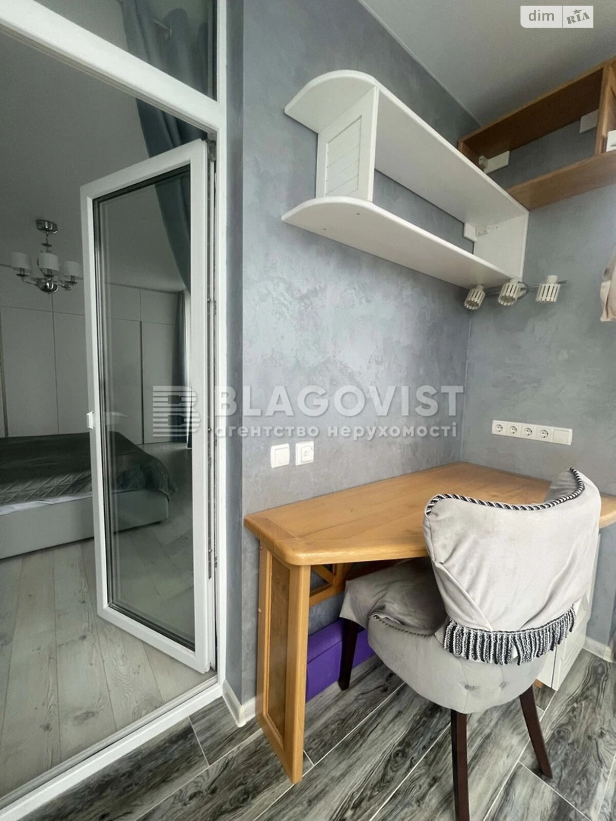 Продаж трикімнатної квартири в Києві, на вул. Богданівська 7В, район Солом'янка фото 1 Продаж трикімнатної квартири в Києві, на вул. Богданівська 7В, район Солом'янка фото 1