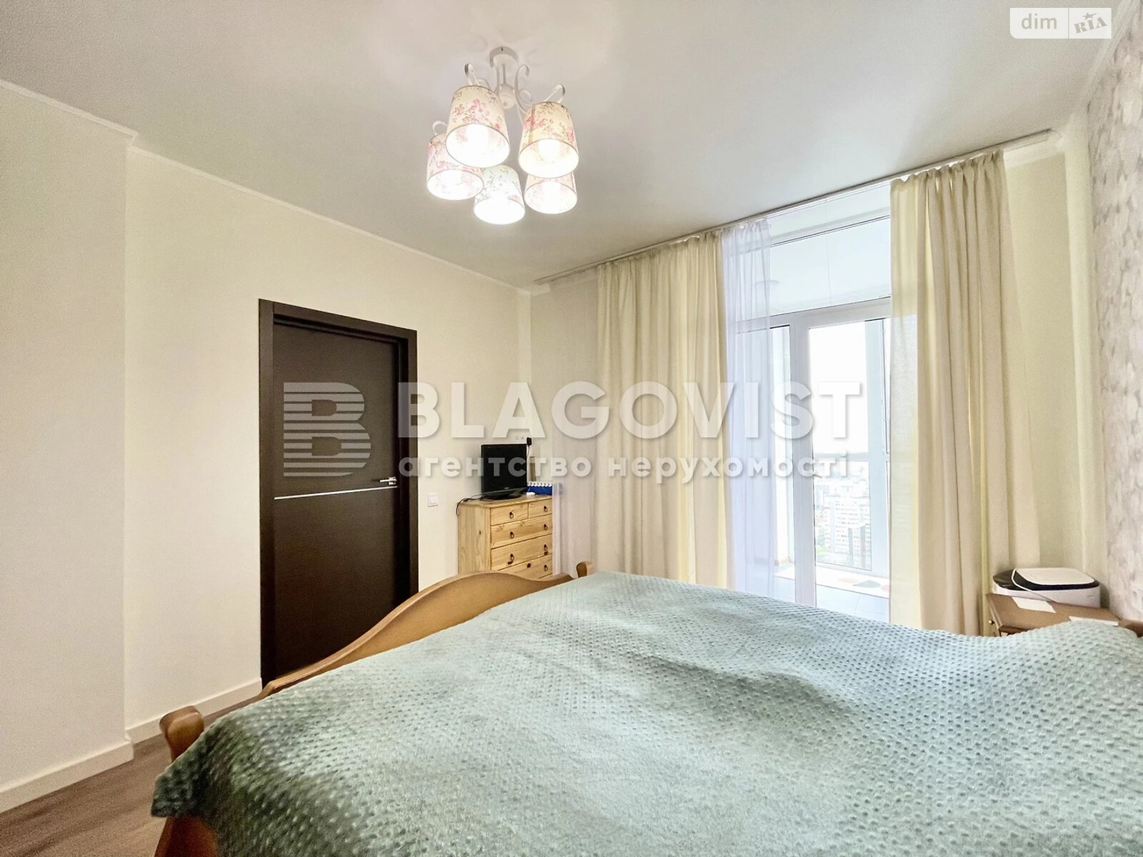 Продаж однокімнатної квартири в Києві, на вул. Богданівська 7Г, район Солом'янка фото 1 Продаж однокімнатної квартири в Києві, на вул. Богданівська 7Г, район Солом'янка фото 1