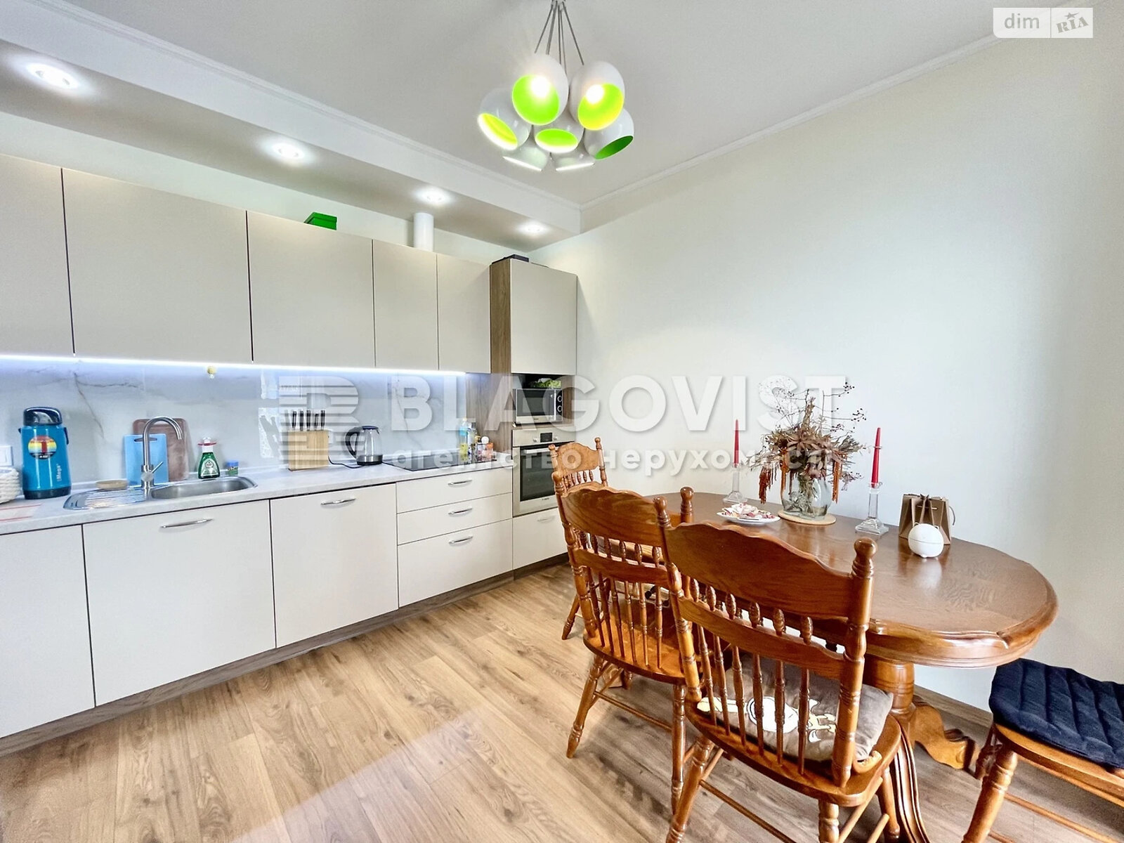 Продаж однокімнатної квартири в Києві, на вул. Богданівська 7Г, район Солом'янка фото 1 Продаж однокімнатної квартири в Києві, на вул. Богданівська 7Г, район Солом'янка фото 1