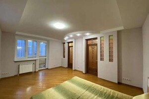 Продажа трехкомнатной квартиры в Киеве, на ул. Мокрая 3, район Соломянка фото 2