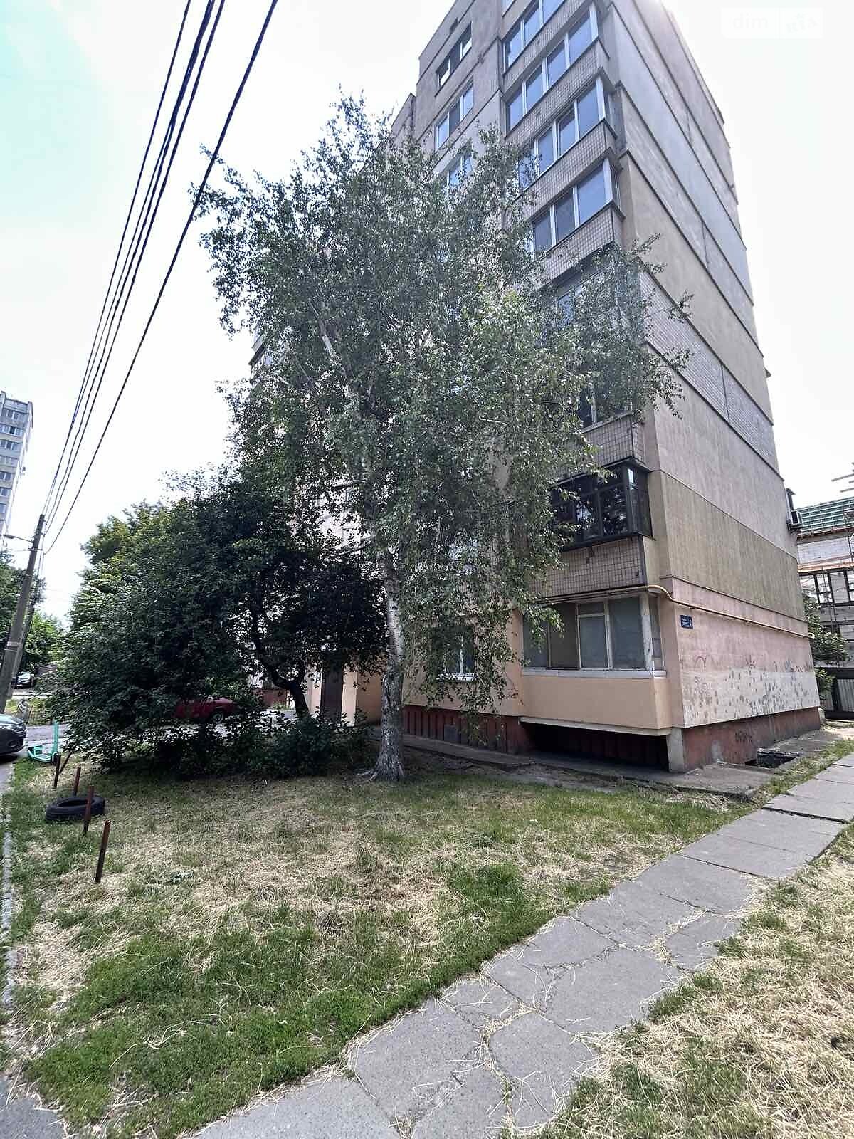 Продаж двокімнатної квартири в Києві, на вул. Феофіла Яновського 2, район Солом'янка фото 1 Продаж двокімнатної квартири в Києві, на вул. Феофіла Яновського 2, район Солом'янка фото 1