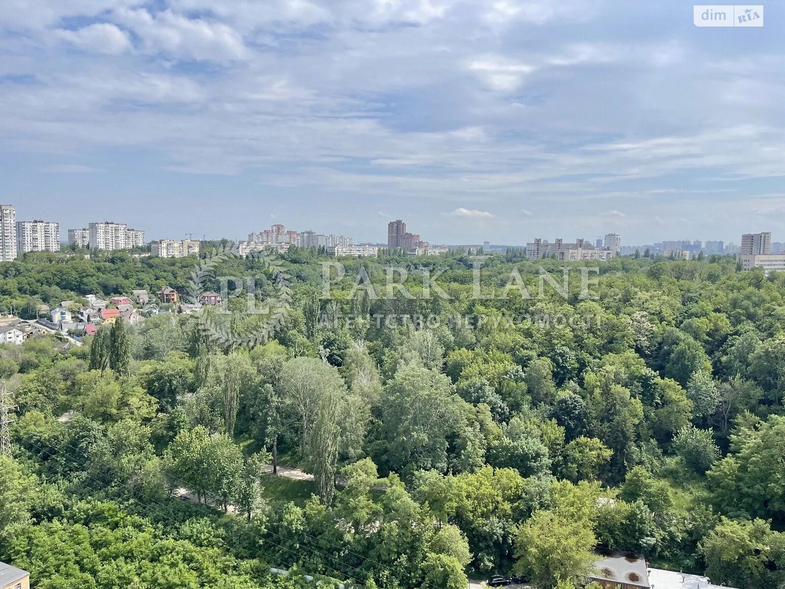Продаж чотирикімнатної квартири в Києві, на вул. Генерала Шаповала 2, район Солом'янка фото 1 Продаж чотирикімнатної квартири в Києві, на вул. Генерала Шаповала 2, район Солом'янка фото 1