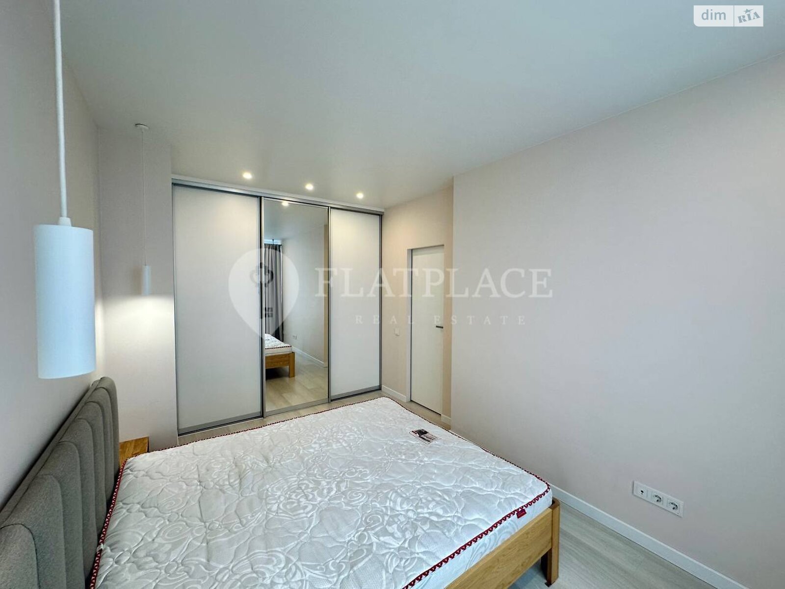 Продаж однокімнатної квартири в Києві, на вул. Генерала Шаповала 20, район Солом'янка фото 1 Продаж однокімнатної квартири в Києві, на вул. Генерала Шаповала 20, район Солом'янка фото 1