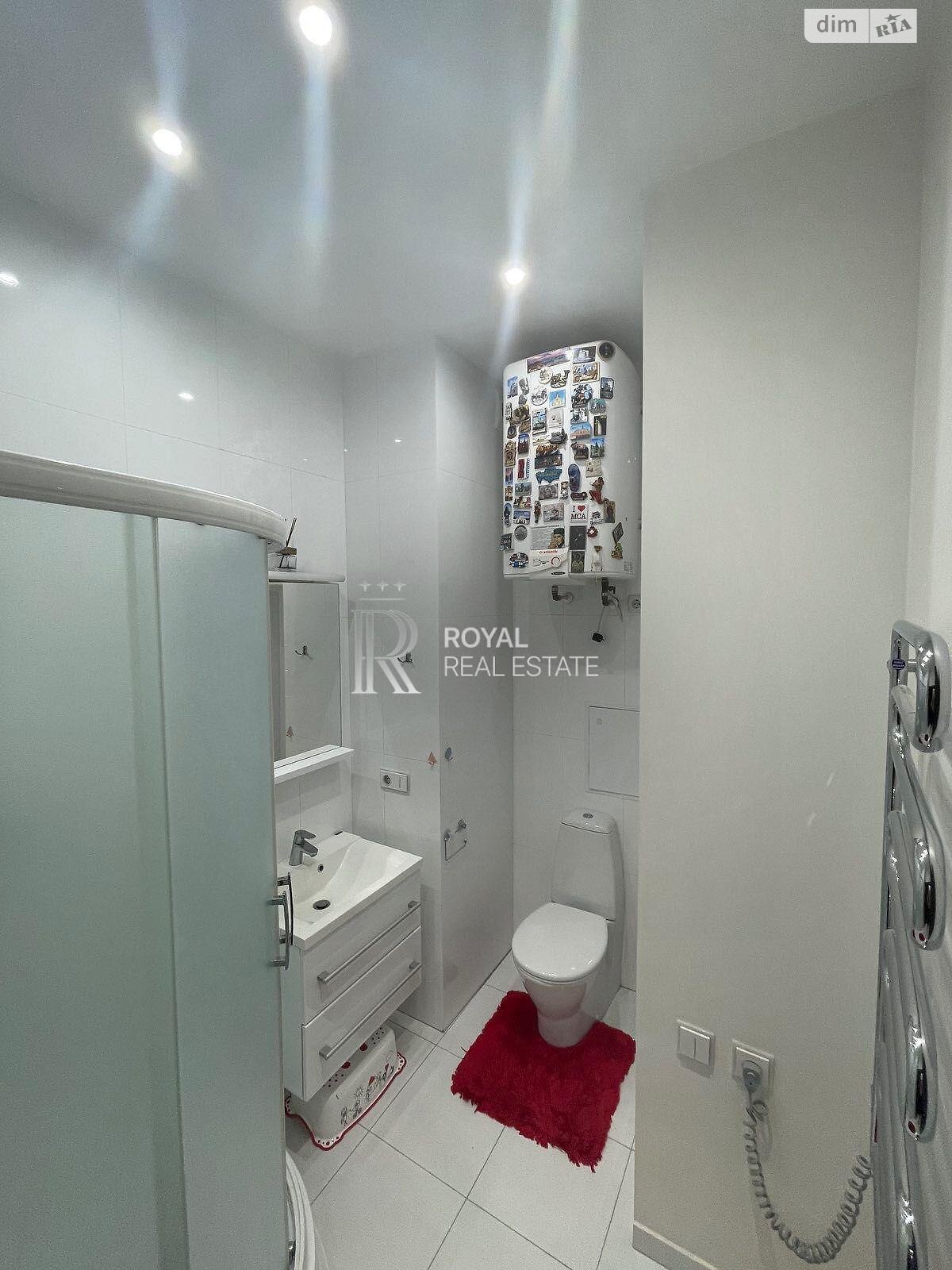 Продажа трехкомнатной квартиры в Киеве, на ул. Генерала Шаповала 2, район Соломянка фото 1