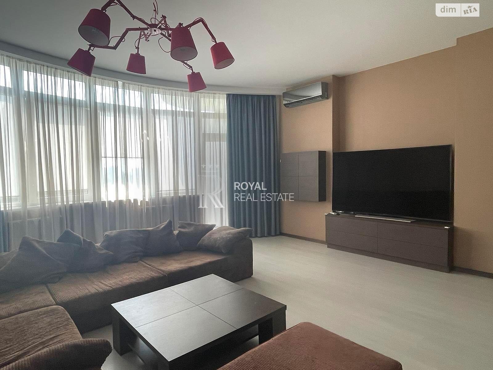 Продажа трехкомнатной квартиры в Киеве, на ул. Генерала Шаповала 2, район Соломянка фото 1