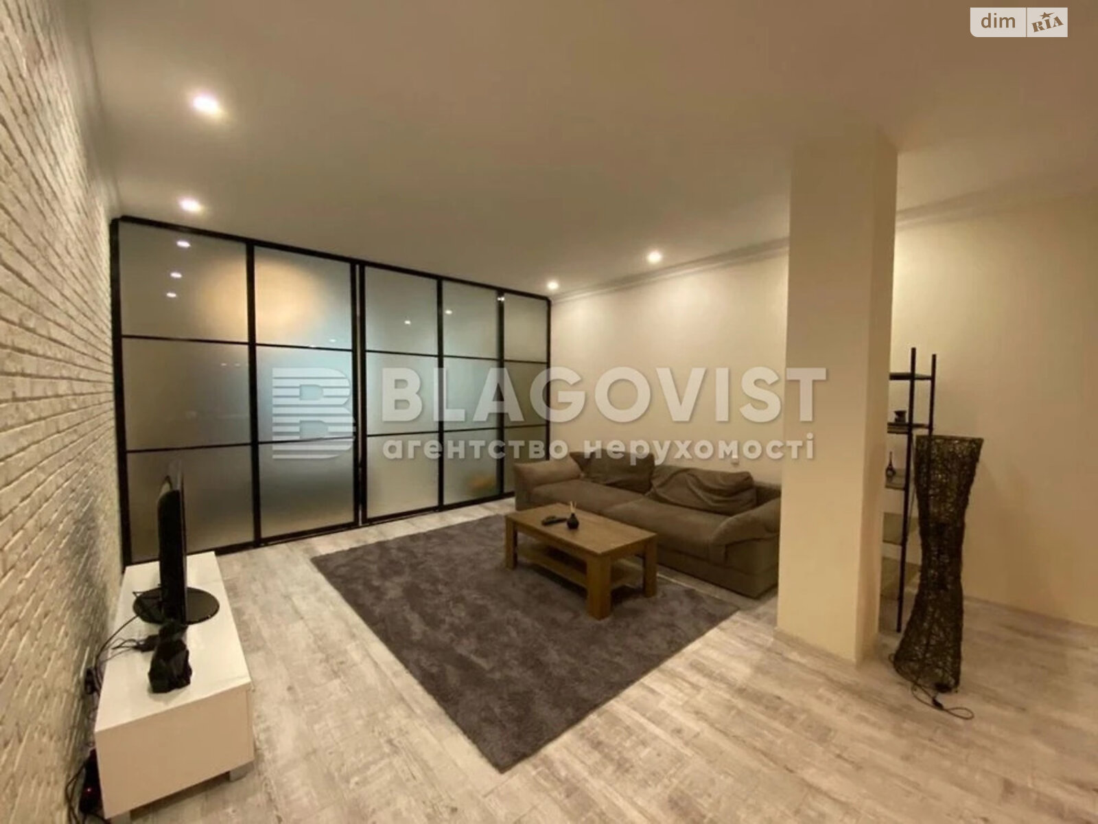 Продажа двухкомнатной квартиры в Киеве, на ул. Генерала Шаповала 2, район Соломянка фото 1