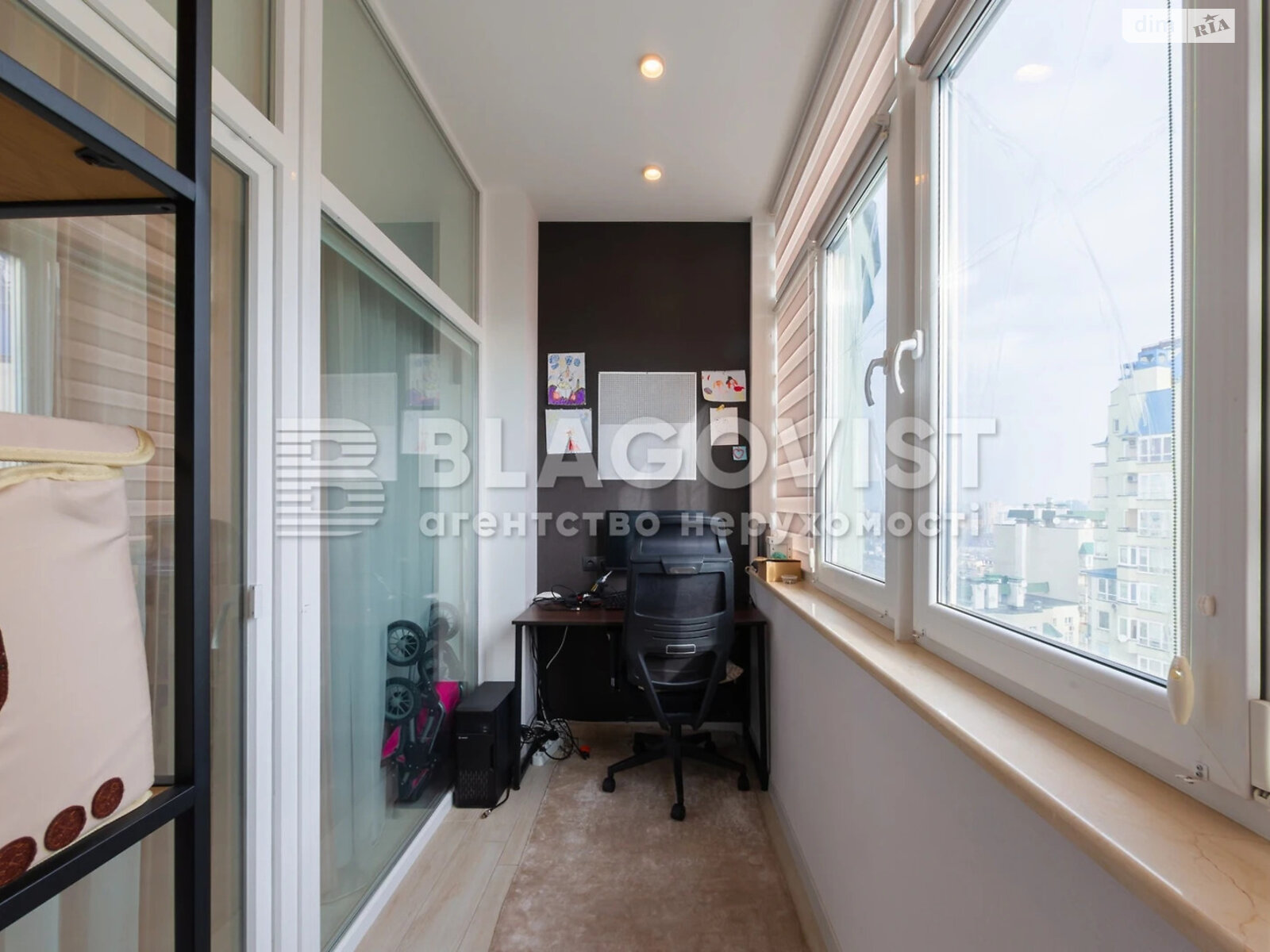 Продажа трехкомнатной квартиры в Киеве, на ул. Генерала Шаповала 2, район Соломянка фото 1