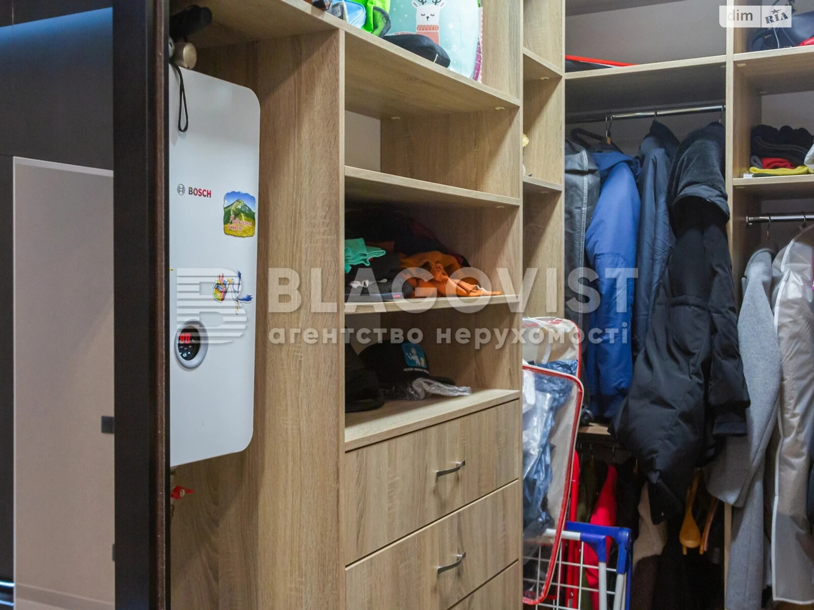 Продажа трехкомнатной квартиры в Киеве, на ул. Генерала Шаповала 2, район Соломянка фото 1